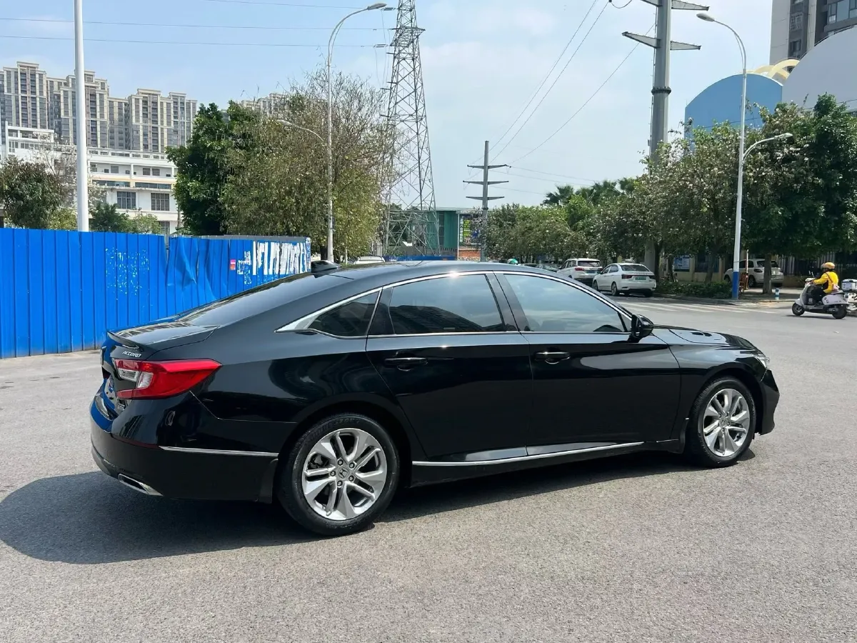 2021 Honda Accord 1.5T 194HP L4 CVT,autocango,china used car exporter,china ev exporter,chinese used car exporter,chinese used ev exporter