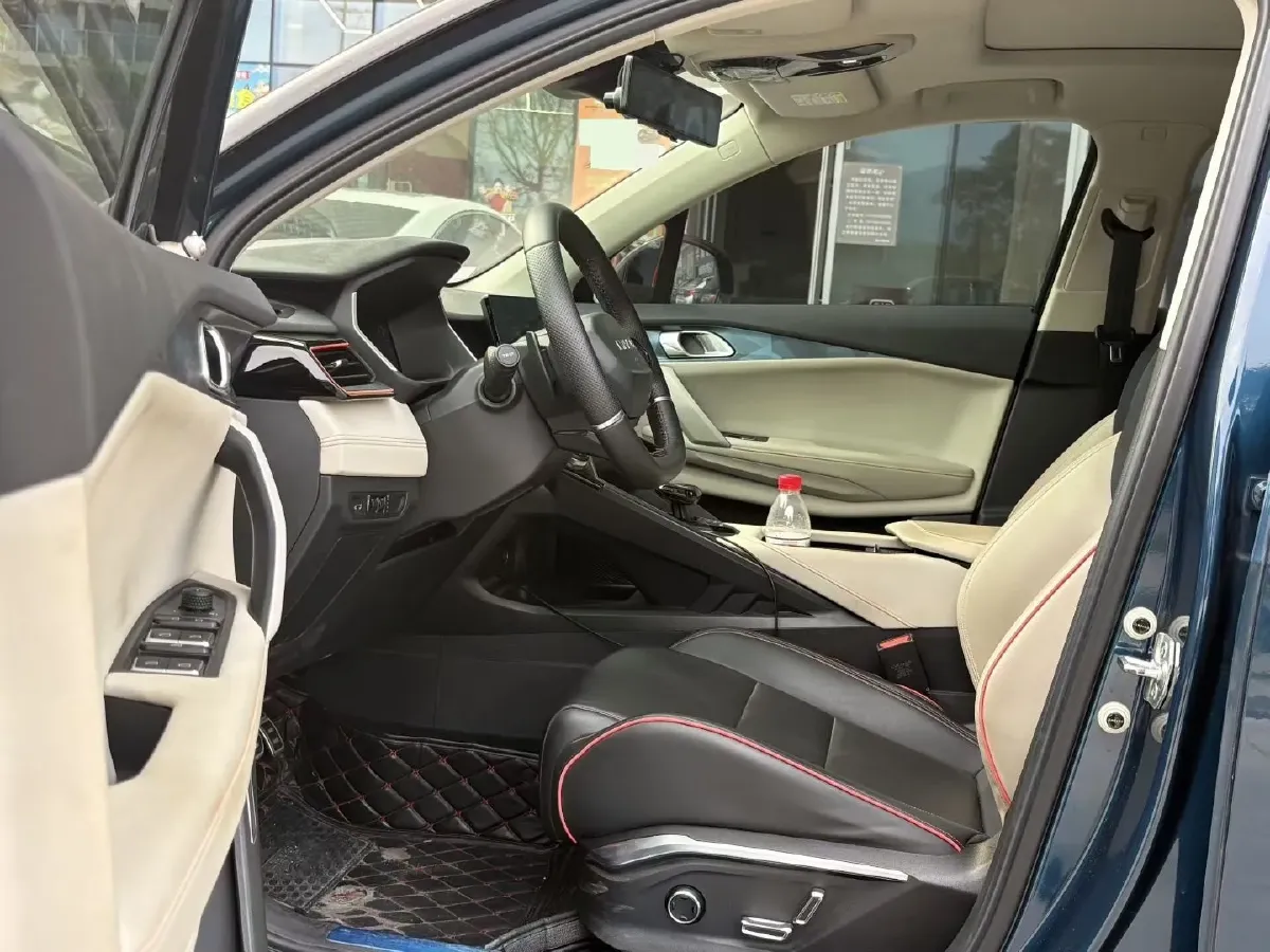 2020 LYNK&CO 06 1.5T 177HP L3 7DCT,autocango,china used car exporter,china ev exporter,chinese used car exporter,chinese used ev exporter