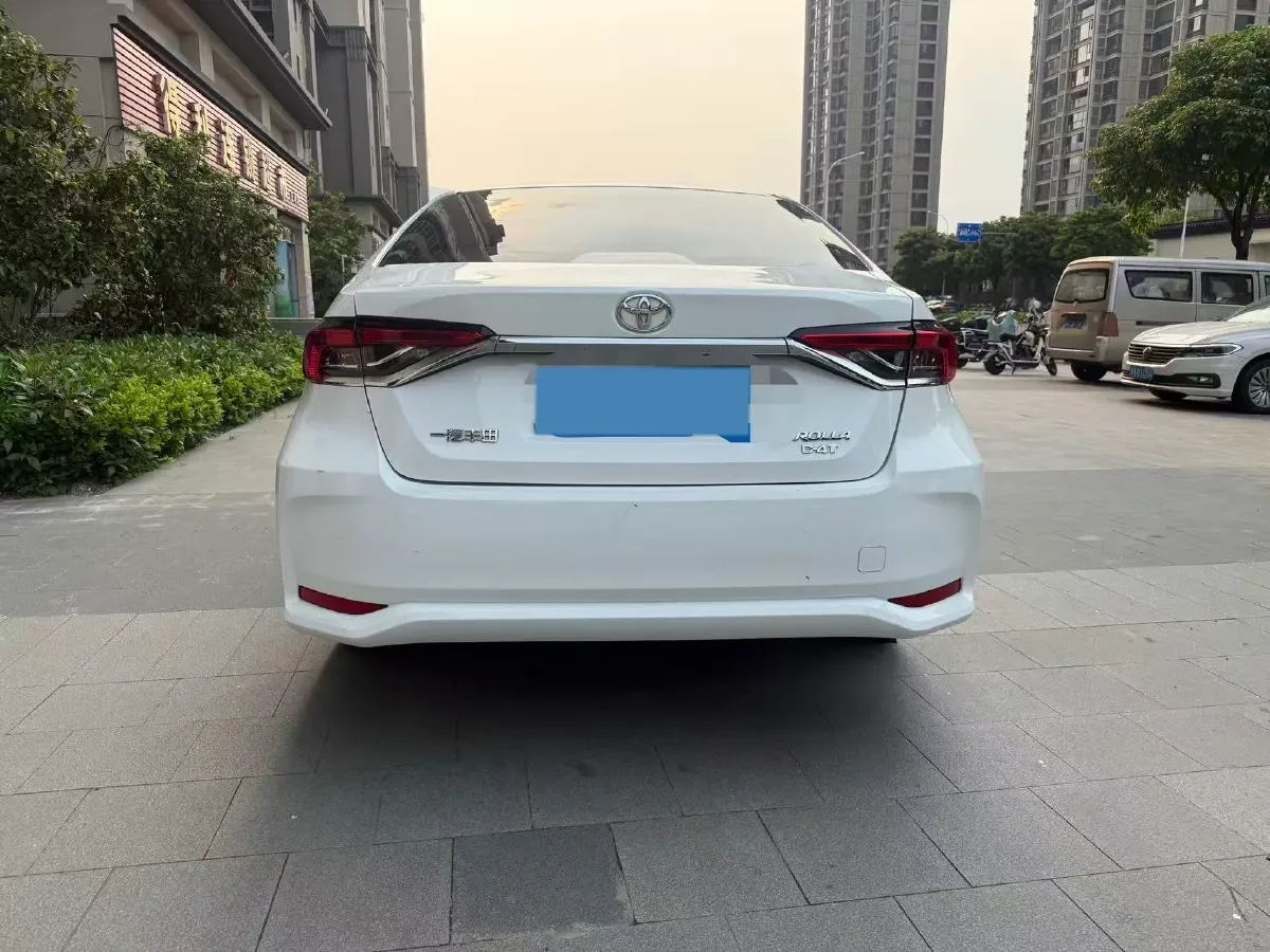 2021 Toyota Corolla 1.2T 116HP L4 CVT,autocango,china used car exporter,china ev exporter,chinese used car exporter,chinese used ev exporter