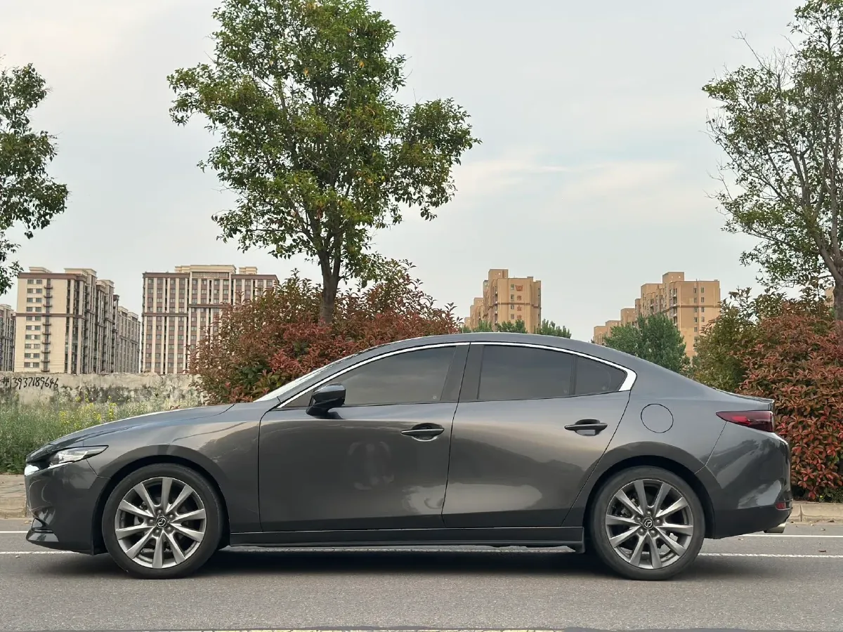 2020 Mazda 3 Axela 2.0L 158HP L4 6AT,autocango,china used car exporter,china ev exporter,chinese used car exporter,chinese used ev exporter