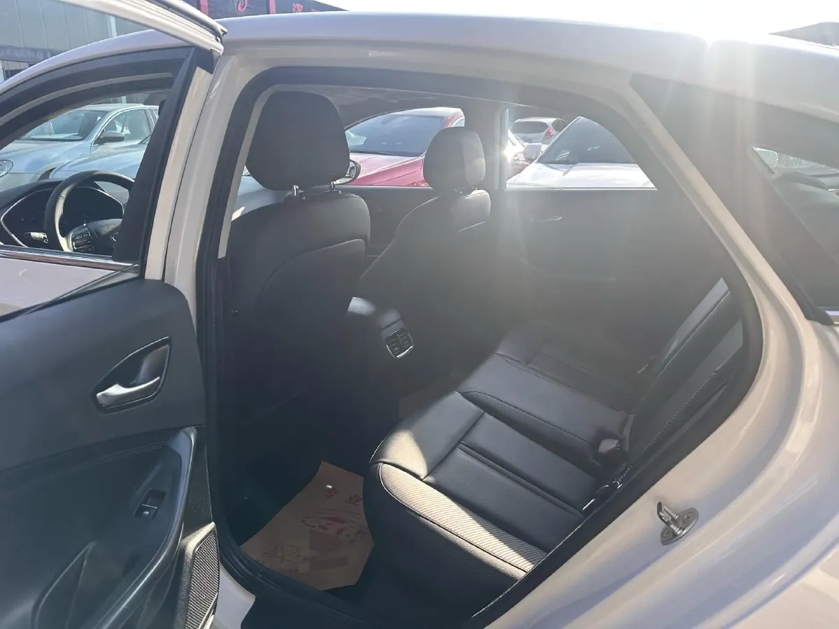 2019 Hyundai La Festa 1.6T 204HP L4 7DCT,autocango,china used car exporter,china ev exporter,chinese used car exporter,chinese used ev exporter