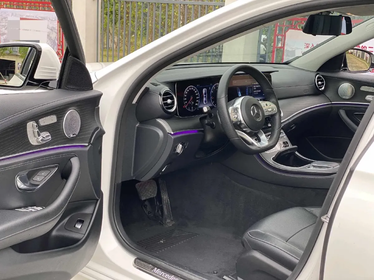 2020 Mercedes-Benz E Class 2.0T 258HP L4 9AT,autocango,china used car exporter,china ev exporter,chinese used car exporter,chinese used ev exporter