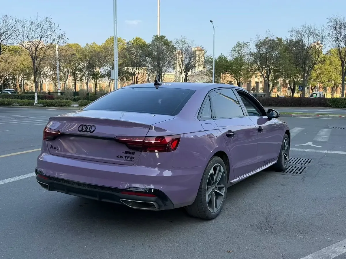 2020 Audi A4L 2.0T 190HP L4 7DCT,autocango,china used car exporter,china ev exporter,chinese used car exporter,chinese used ev exporter
