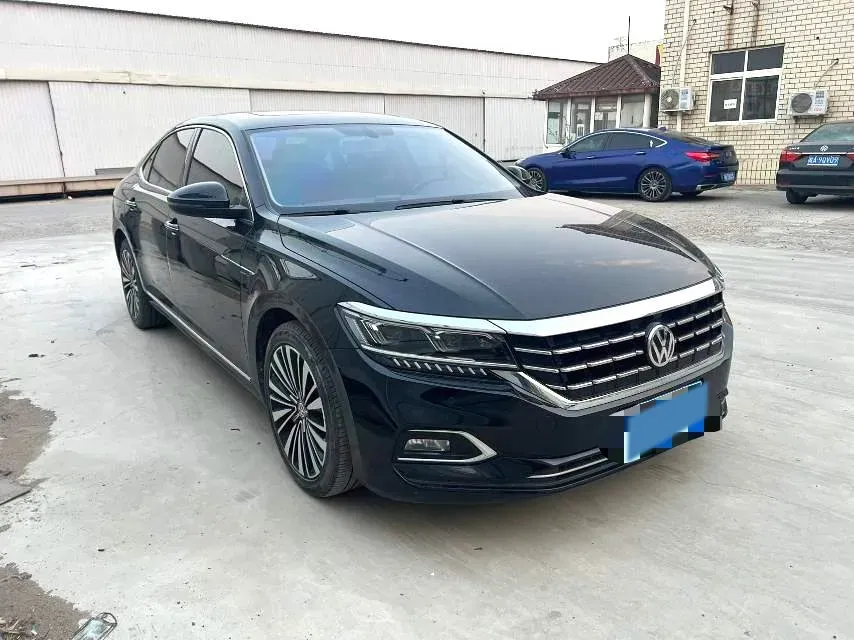 2019 Volvo V40 1.5T 152HP L4 6AT,autocango,china used car exporter,china ev exporter,chinese used car exporter,chinese used ev exporter