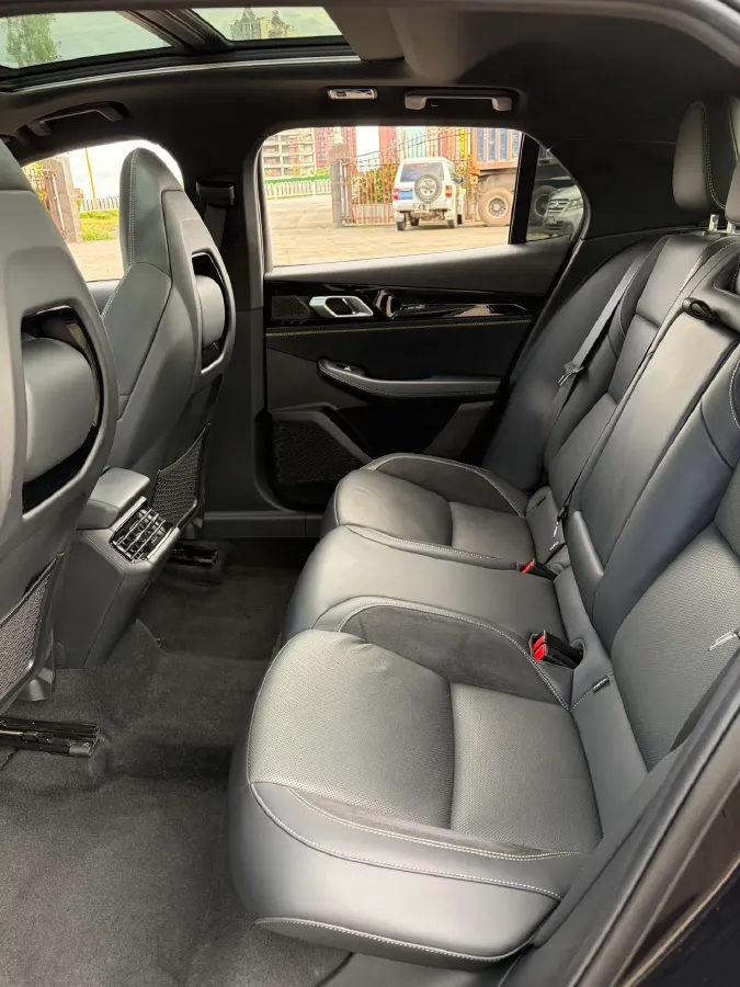 2023 MAXUS G50 1.5T 181HP L4 7DCT,autocango,china used car exporter,china ev exporter,chinese used car exporter,chinese used ev exporter