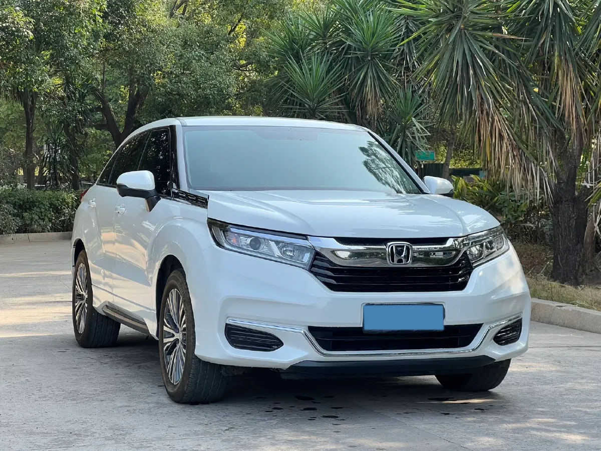 2022 Mercedes-Benz B Class 1.3T 163HP L4 7DCT,autocango,china used car exporter,china ev exporter,chinese used car exporter,chinese used ev exporter