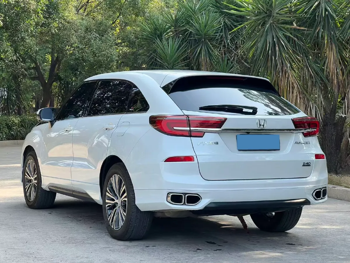 2022 Mercedes-Benz B Class 1.3T 163HP L4 7DCT,autocango,china used car exporter,china ev exporter,chinese used car exporter,chinese used ev exporter