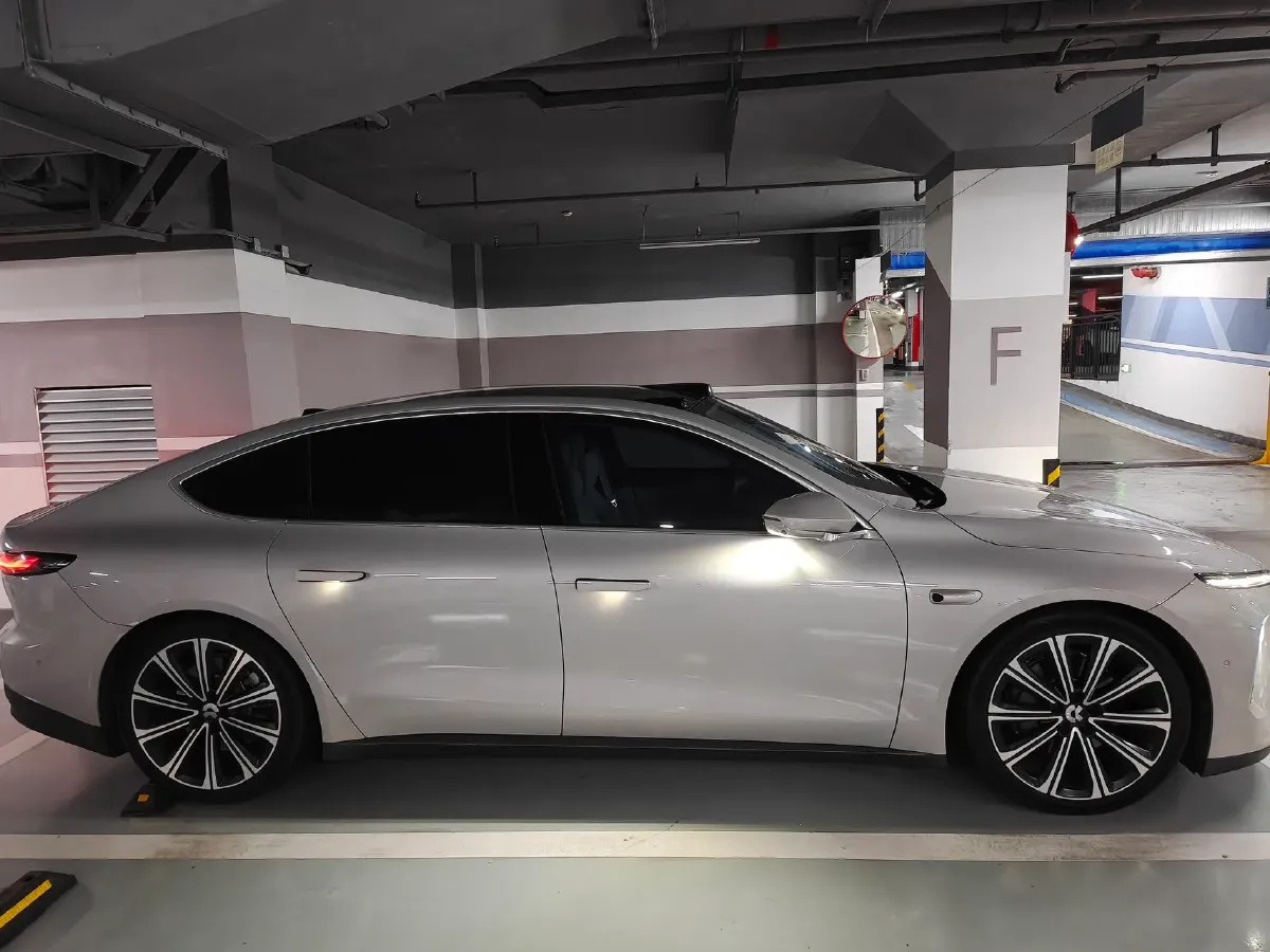 2024 NIO ET7 BEV 75KWH,autocango,china used car exporter,china ev exporter,chinese used car exporter,chinese used ev exporter