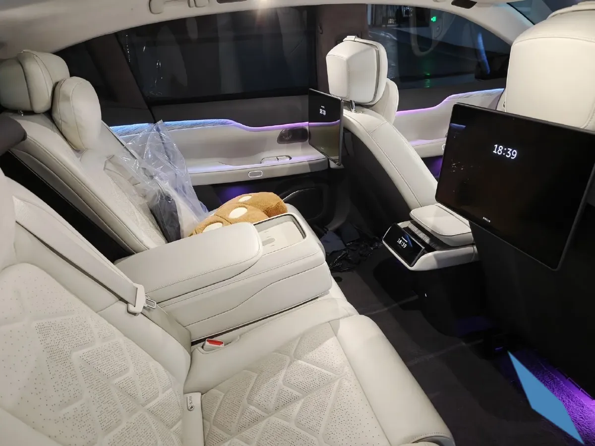 2024 NIO ET7 BEV 75KWH,autocango,china used car exporter,china ev exporter,chinese used car exporter,chinese used ev exporter