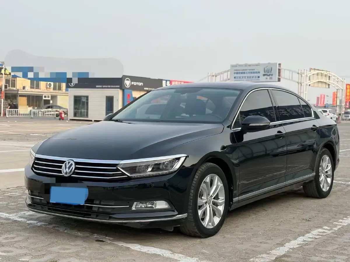 2019 Volkswagen Magotan 2.0T 186HP L4 7DCT,autocango,china used car exporter,china ev exporter,chinese used car exporter,chinese used ev exporter