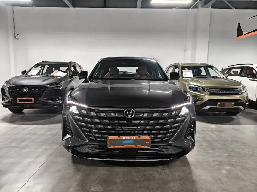 2025 ChangAn UNI-Z 1.5T 192HP L4 7DCT,autocango,china used car exporter,china ev exporter,chinese used car exporter,chinese used ev exporter