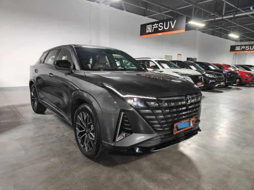 2025 ChangAn UNI-Z 1.5T 192HP L4 7DCT,autocango,china used car exporter,china ev exporter,chinese used car exporter,chinese used ev exporter