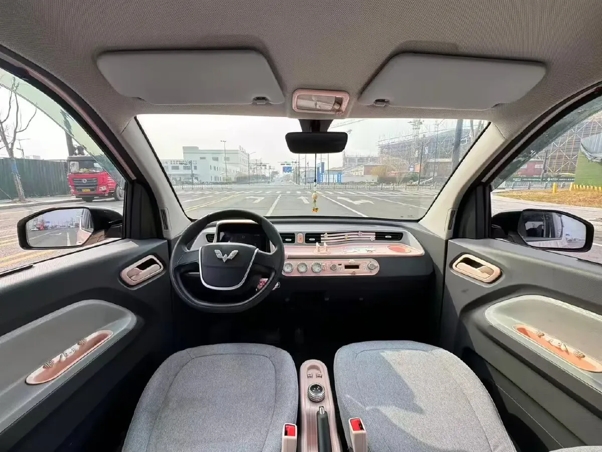 2022 WuLing HongGuang MINI EV BEV 9KWH,autocango,china used car exporter,china ev exporter,chinese used car exporter,chinese used ev exporter