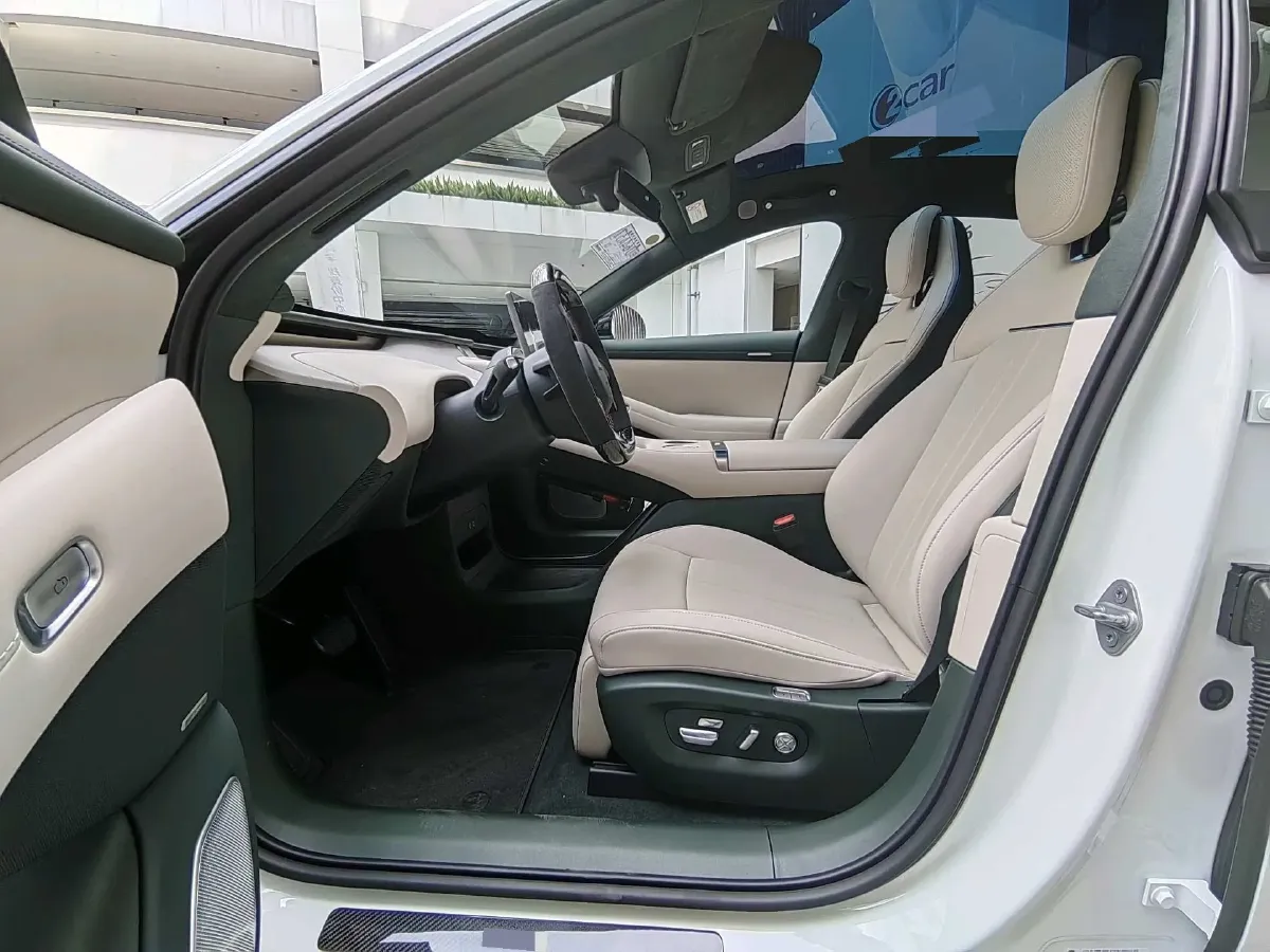 2025 MI YU7 BEV 101.7KWH,autocango,china used car exporter,china ev exporter,chinese used car exporter,chinese used ev exporter