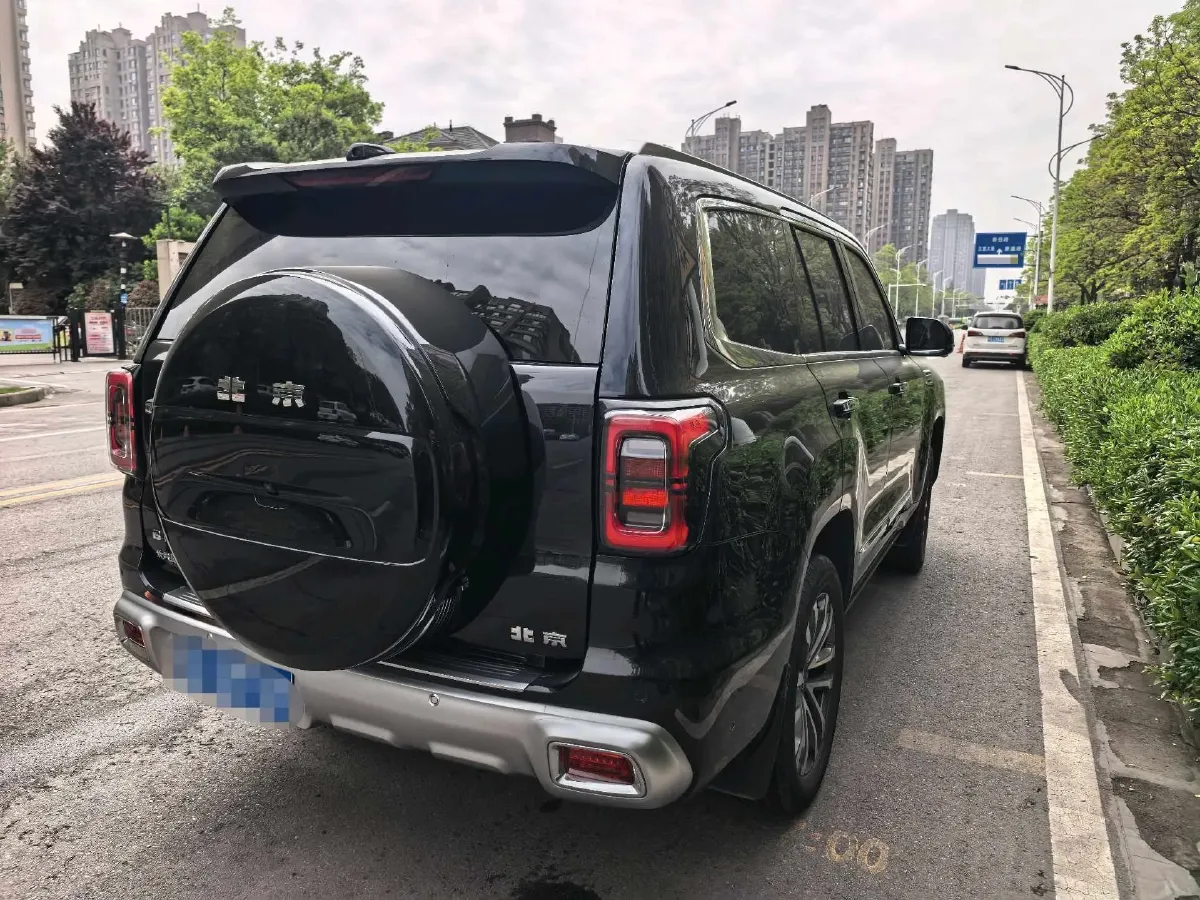 2022 Beijing BJ60 2.0T 267HP L4 8AT,autocango,china used car exporter,china ev exporter,chinese used car exporter,chinese used ev exporter