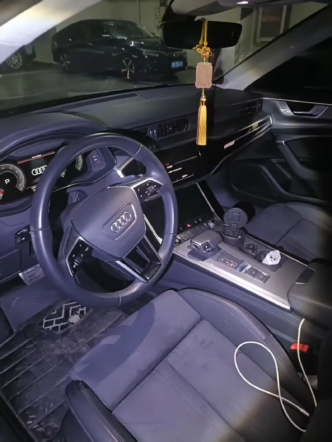 2021 Audi A6 3.0T 340HP V6 7DCT,autocango,china used car exporter,china ev exporter,chinese used car exporter,chinese used ev exporter