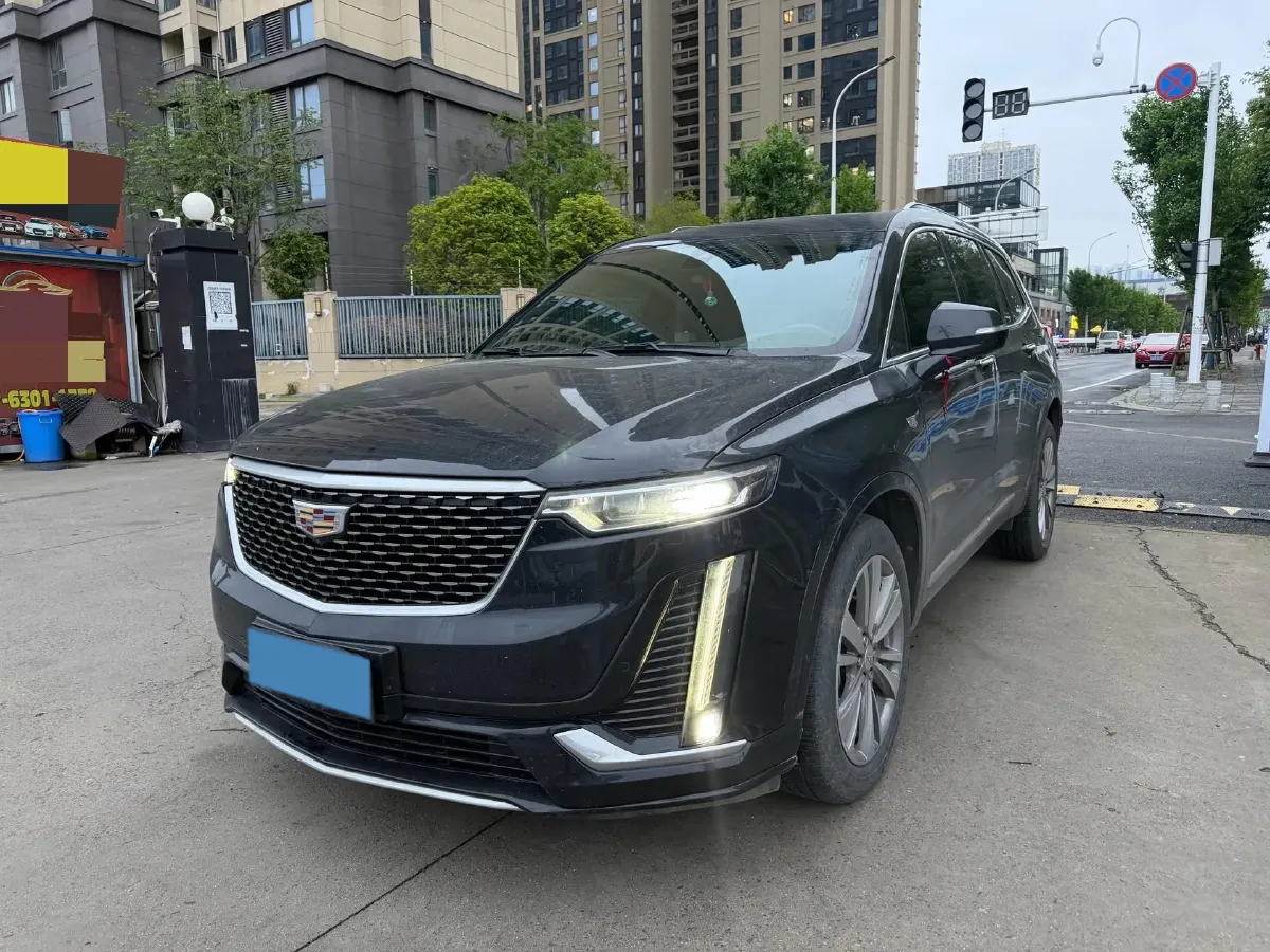 2021 Cadillac XT6 2.0T 237HP L4 9AT,autocango,china used car exporter,china ev exporter,chinese used car exporter,chinese used ev exporter