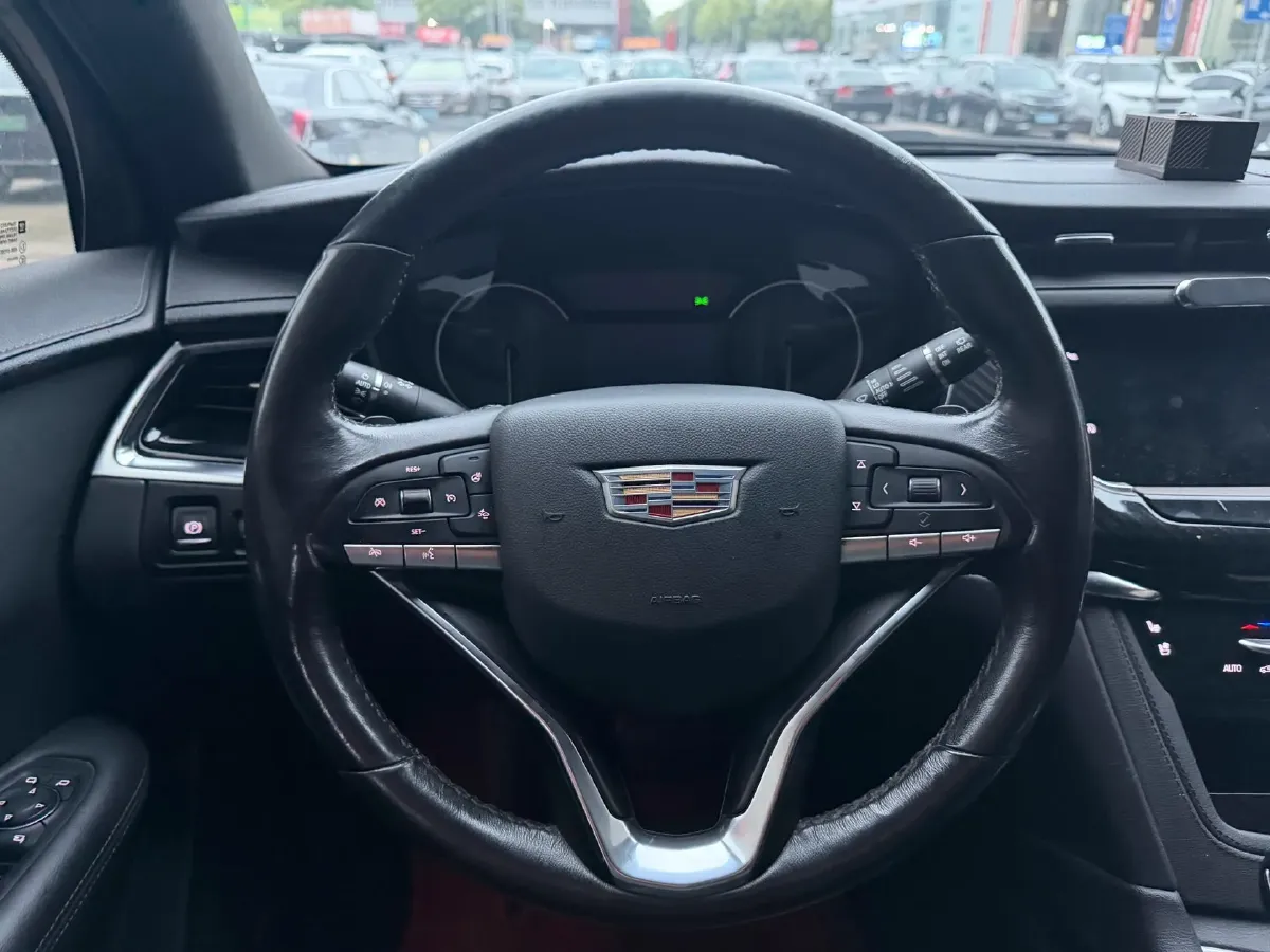 2021 Cadillac XT6 2.0T 237HP L4 9AT,autocango,china used car exporter,china ev exporter,chinese used car exporter,chinese used ev exporter
