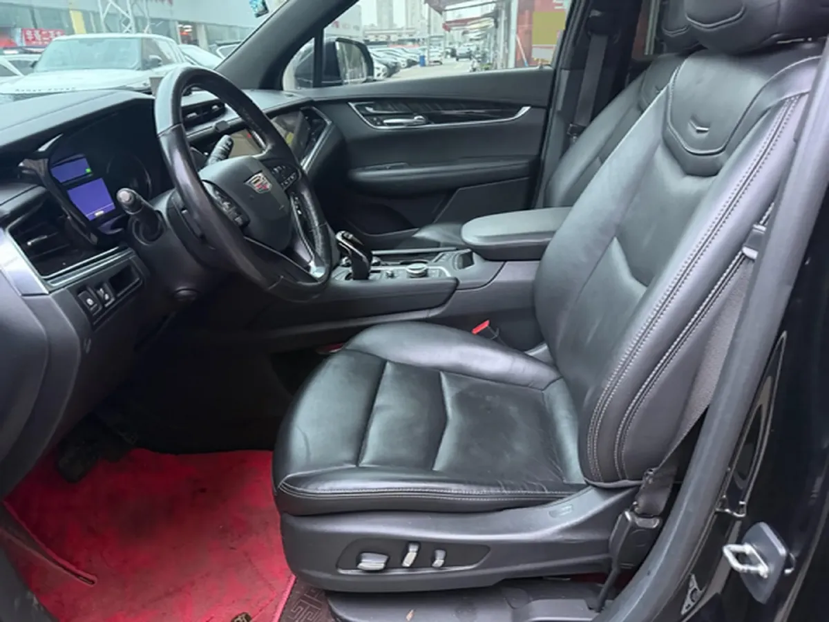 2021 Cadillac XT6 2.0T 237HP L4 9AT,autocango,china used car exporter,china ev exporter,chinese used car exporter,chinese used ev exporter