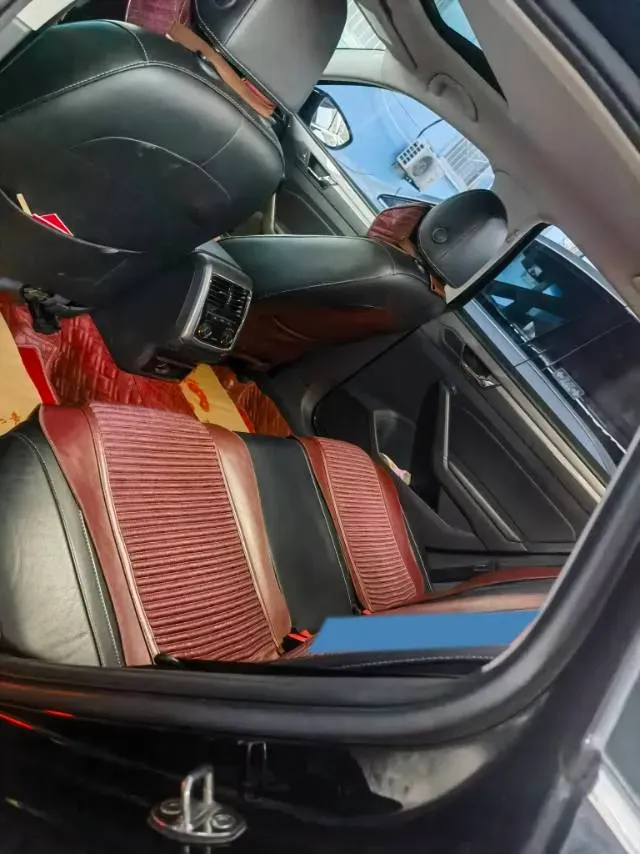 2016 Volkswagen Passat 1.8T 180HP L4 7DCT,autocango,china used car exporter,china ev exporter,chinese used car exporter,chinese used ev exporter