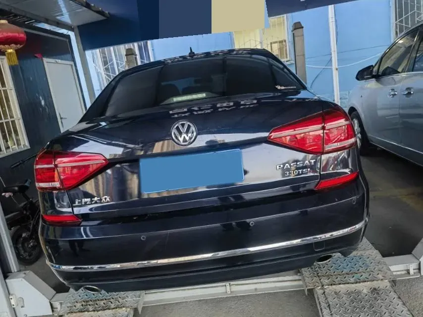 2016 Volkswagen Passat 1.8T 180HP L4 7DCT,autocango,china used car exporter,china ev exporter,chinese used car exporter,chinese used ev exporter