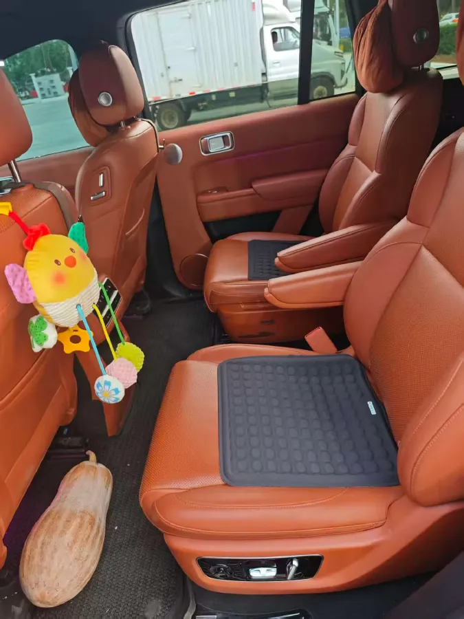 2023 Li L7 Range Extended 154HP REEV 40.9KWH,autocango,china used car exporter,china ev exporter,chinese used car exporter,chinese used ev exporter