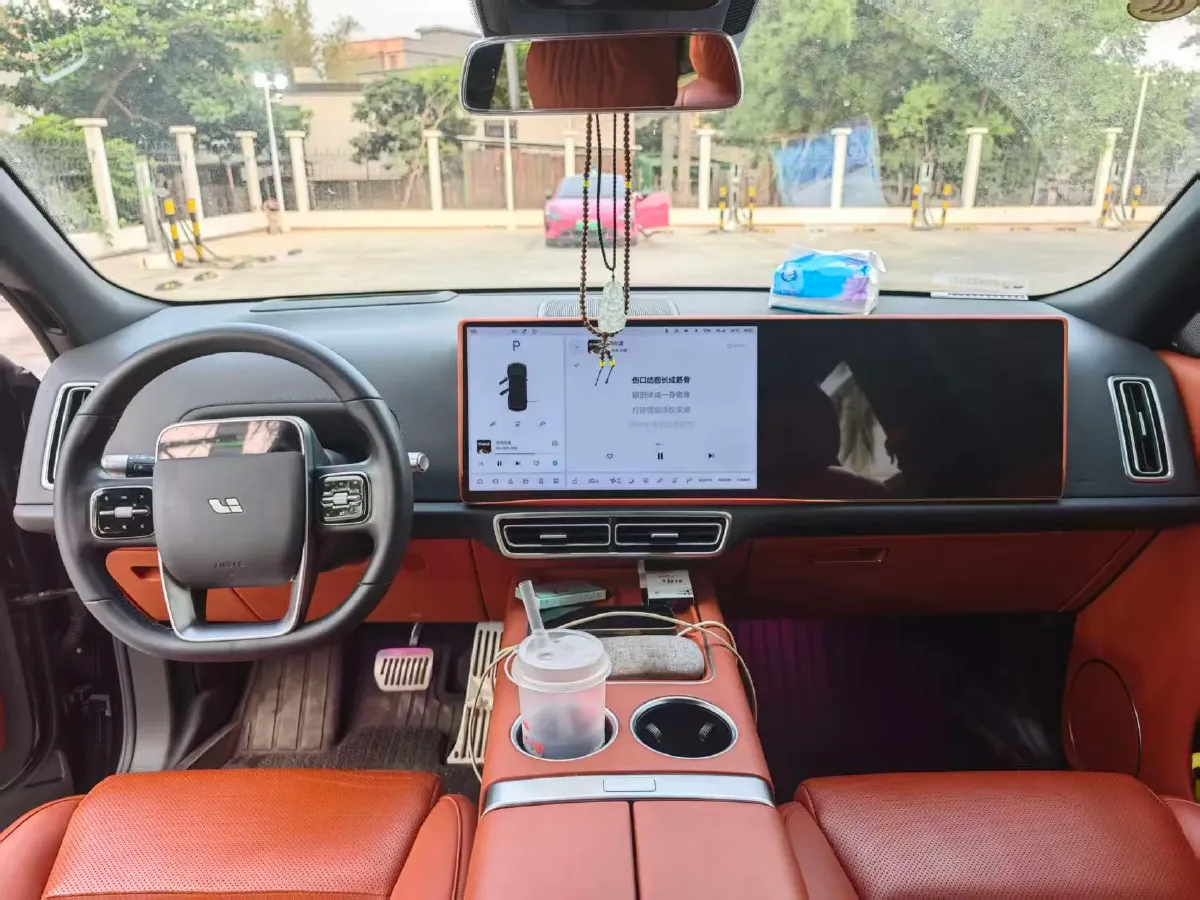 2023 Li L7 Range Extended 154HP REEV 40.9KWH,autocango,china used car exporter,china ev exporter,chinese used car exporter,chinese used ev exporter
