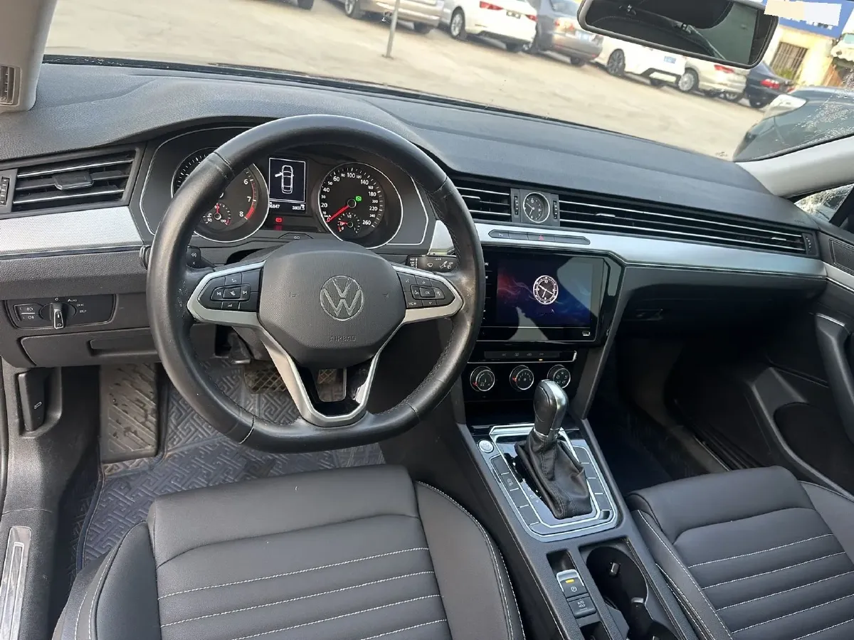 2020 Volkswagen Magotan 1.4T 150HP L4 7DCT,autocango,china used car exporter,china ev exporter,chinese used car exporter,chinese used ev exporter