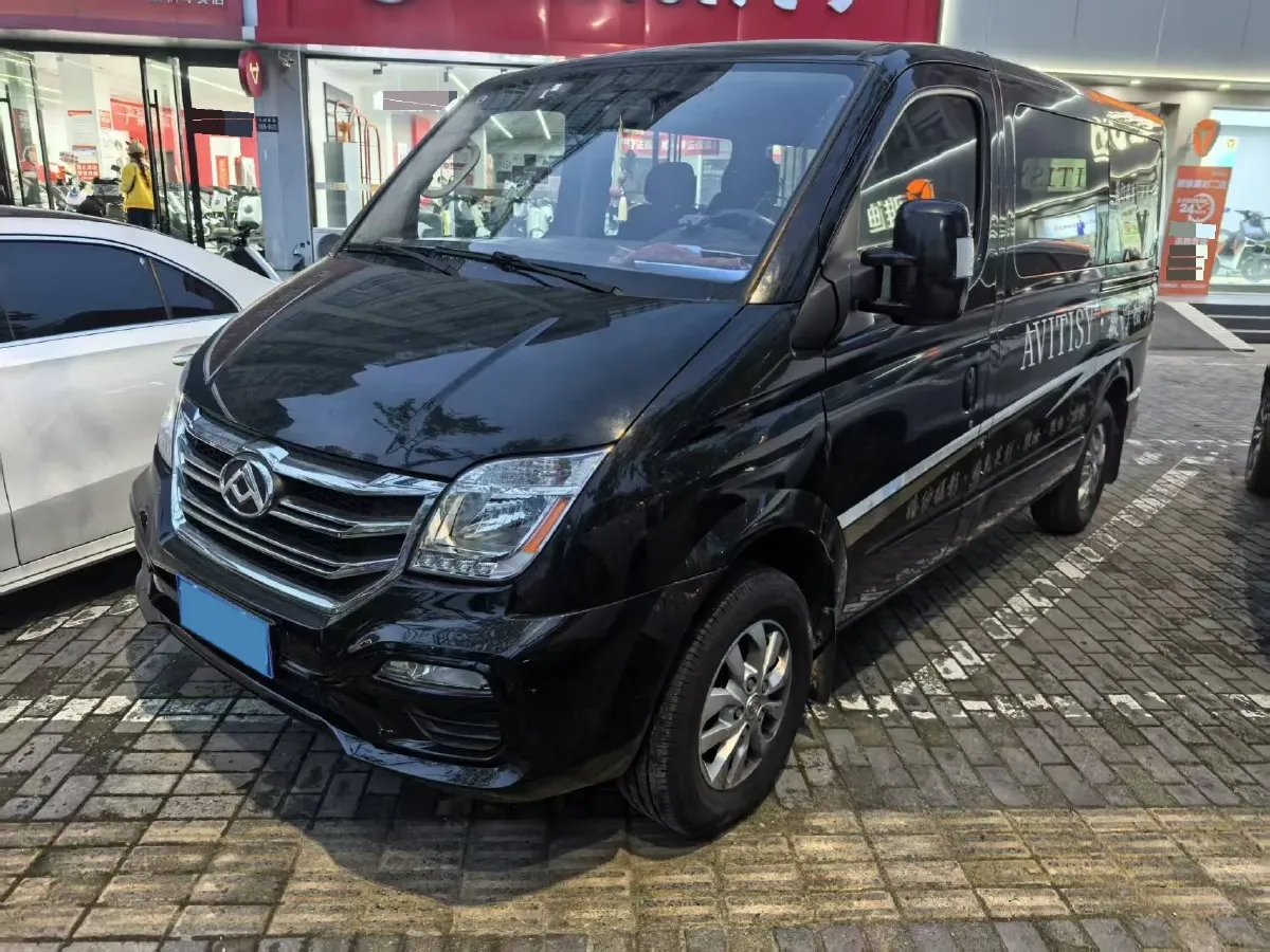 2021 MAXUS XinTu V80 2.0T 139HP L4 6MT,autocango,china used car exporter,china ev exporter,chinese used car exporter,chinese used ev exporter