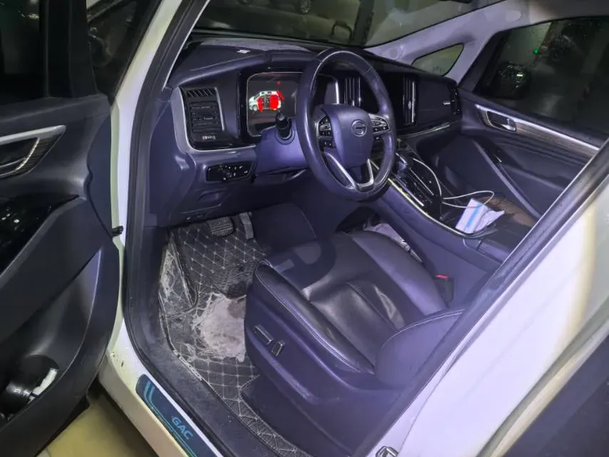 2021 GAC Trumpchi M8 2.0T 252HP L4 8AT,autocango,china used car exporter,china ev exporter,chinese used car exporter,chinese used ev exporter