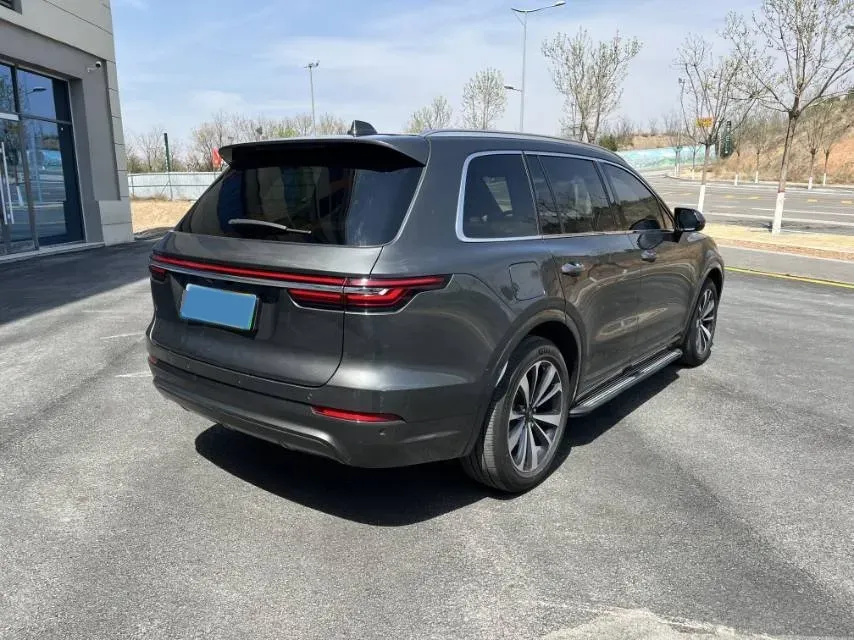 2020 Li ONE Range Extended 131HP REEV 40.5KWH,autocango,china used car exporter,china ev exporter,chinese used car exporter,chinese used ev exporter