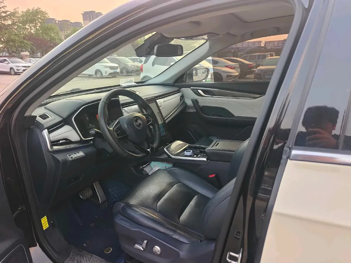 2018 Weltmeister EX5 BEV 52.56KWH,autocango,china used car exporter,china ev exporter,chinese used car exporter,chinese used ev exporter