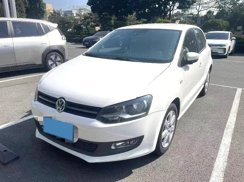 2014 Hyundai Reina 1.6L 123HP L4 4AT,autocango,china used car exporter,china ev exporter,chinese used car exporter,chinese used ev exporter