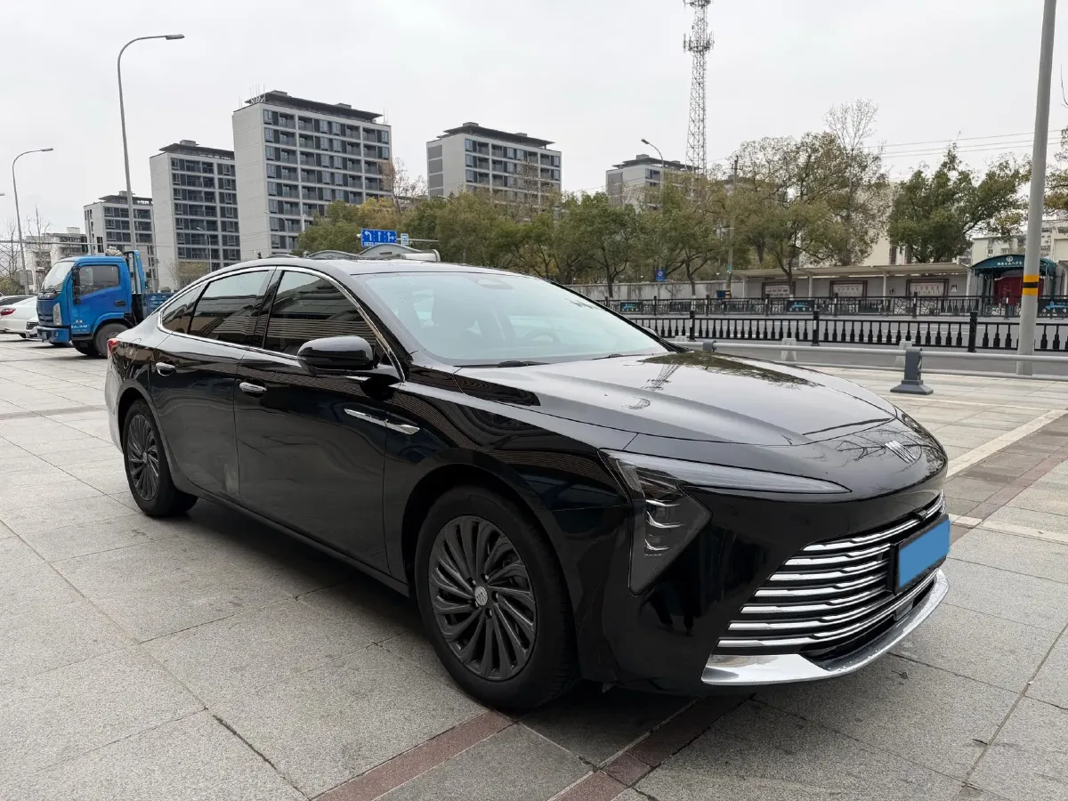 2025 Buick Larcosse 2.0T 237HP L4 9AT,autocango,china used car exporter,china ev exporter,chinese used car exporter,chinese used ev exporter