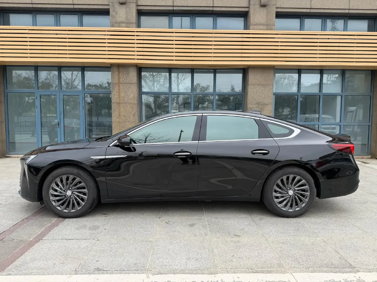 2025 Buick Larcosse 2.0T 237HP L4 9AT,autocango,china used car exporter,china ev exporter,chinese used car exporter,chinese used ev exporter