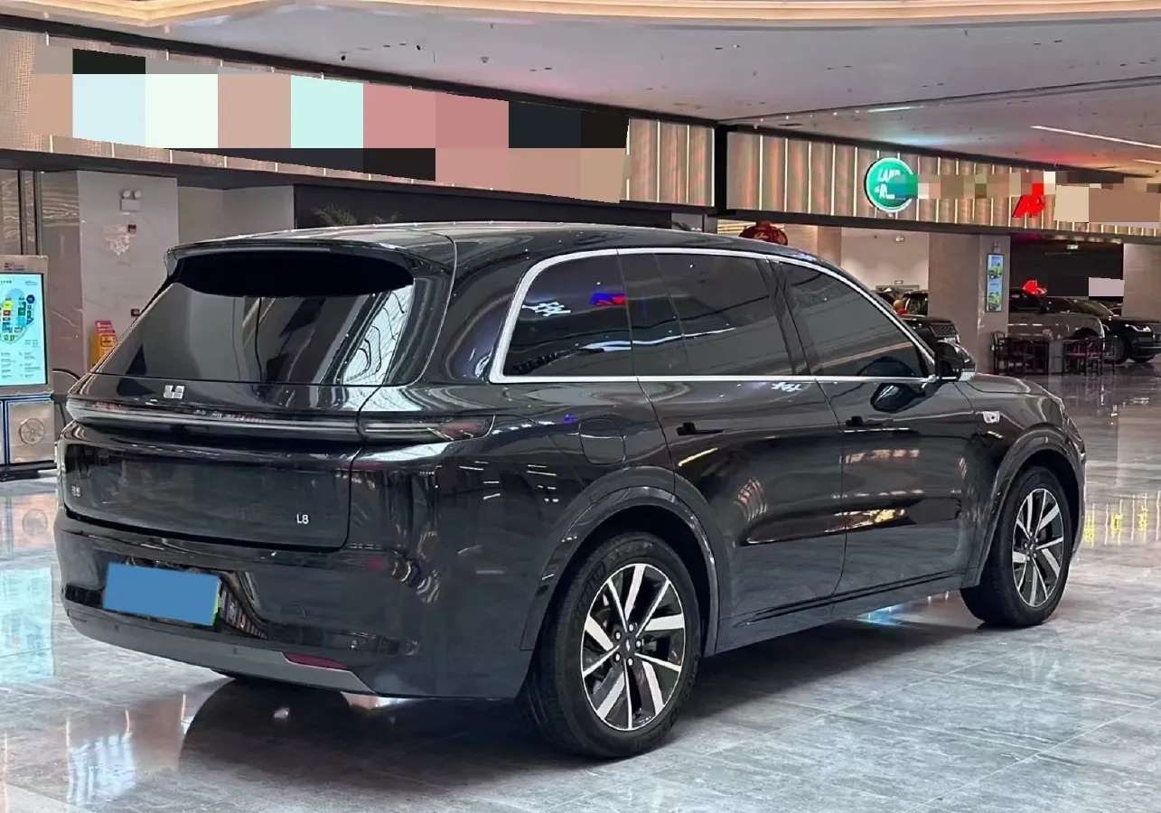 2024 Volvo S60 2.0T 197HP L4 7DCT,autocango,china used car exporter,china ev exporter,chinese used car exporter,chinese used ev exporter