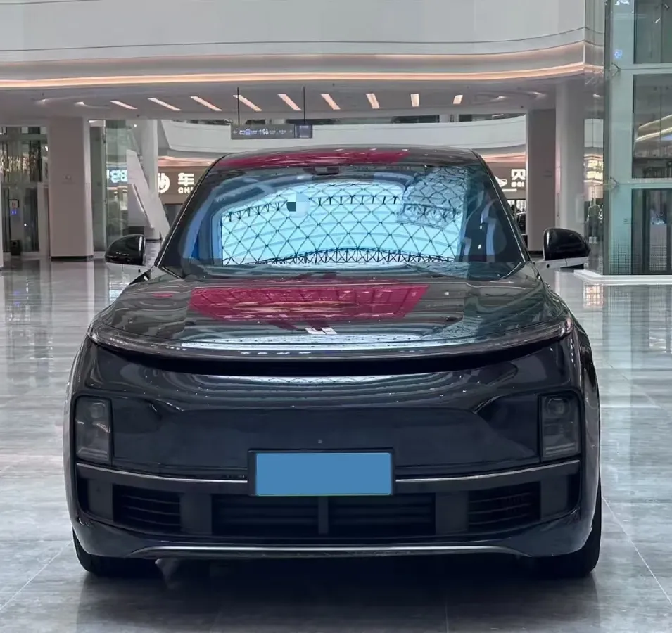 2024 Volvo S60 2.0T 197HP L4 7DCT,autocango,china used car exporter,china ev exporter,chinese used car exporter,chinese used ev exporter