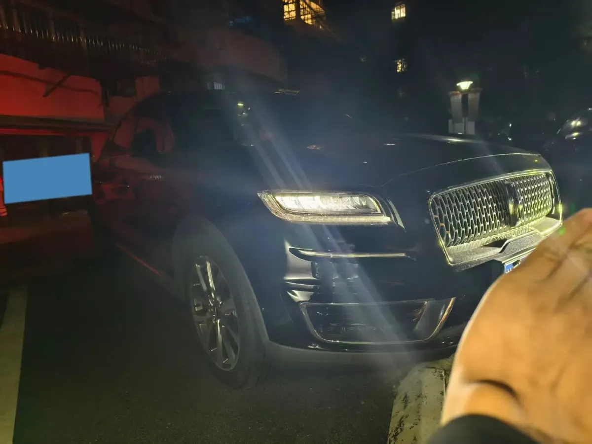 2019 Lincoln Nautilus 2.0T 224HP L4 8AT,autocango,china used car exporter,china ev exporter,chinese used car exporter,chinese used ev exporter