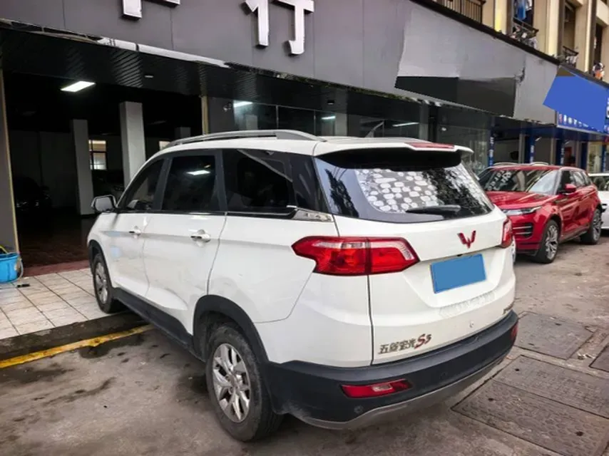 2018 WuLing HongGuang S3 1.5L 112HP L4 6MT,autocango,china used car exporter,china ev exporter,chinese used car exporter,chinese used ev exporter
