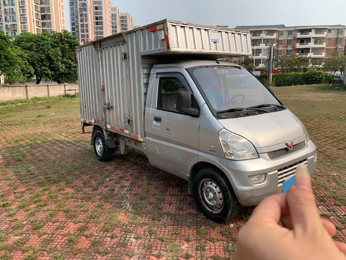 2019 WuLing RongGuang Mini Truck 1.5L 107HP L4 5MT,autocango,china used car exporter,china ev exporter,chinese used car exporter,chinese used ev exporter