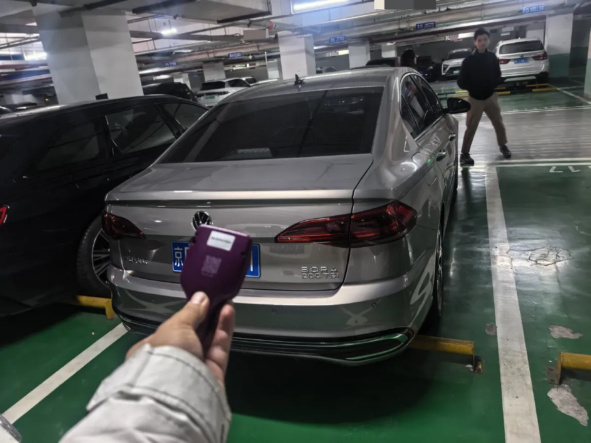 2023 Volkswagen Bora 1.2T 116HP L4 7DCT,autocango,china used car exporter,china ev exporter,chinese used car exporter,chinese used ev exporter