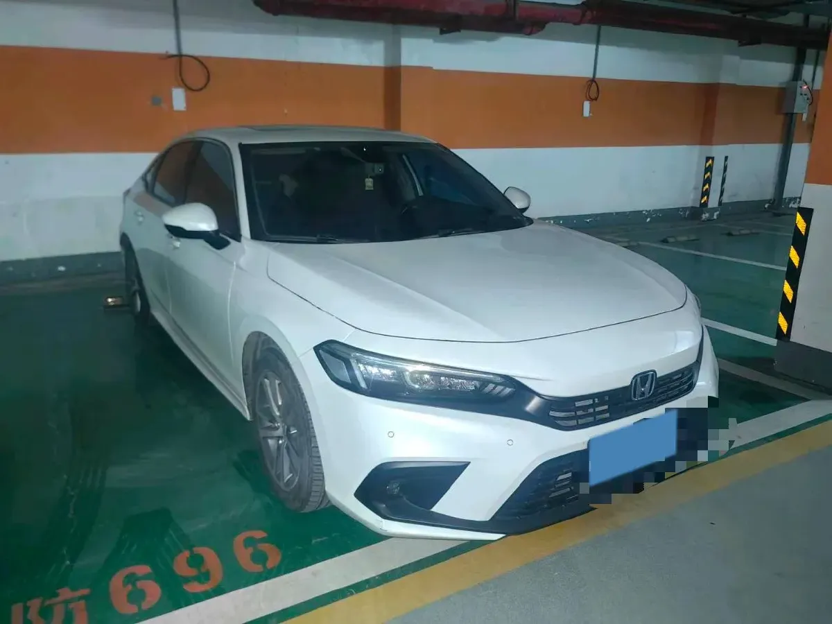 2023 Honda Civic 1.5T 182HP L4 CVT,autocango,china used car exporter,china ev exporter,chinese used car exporter,chinese used ev exporter