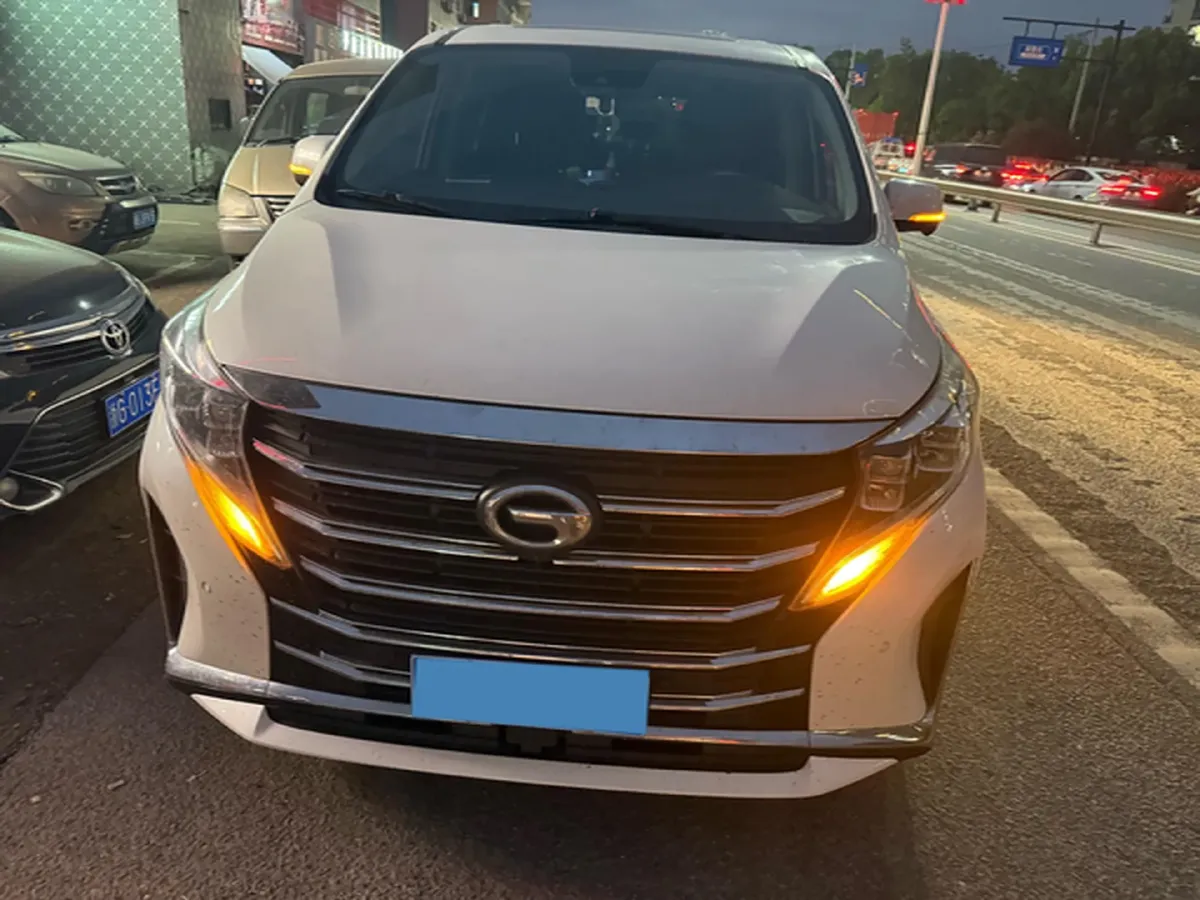 2021 GAC Trumpchi M8 2.0T 252HP L4 8AT,autocango,china used car exporter,china ev exporter,chinese used car exporter,chinese used ev exporter