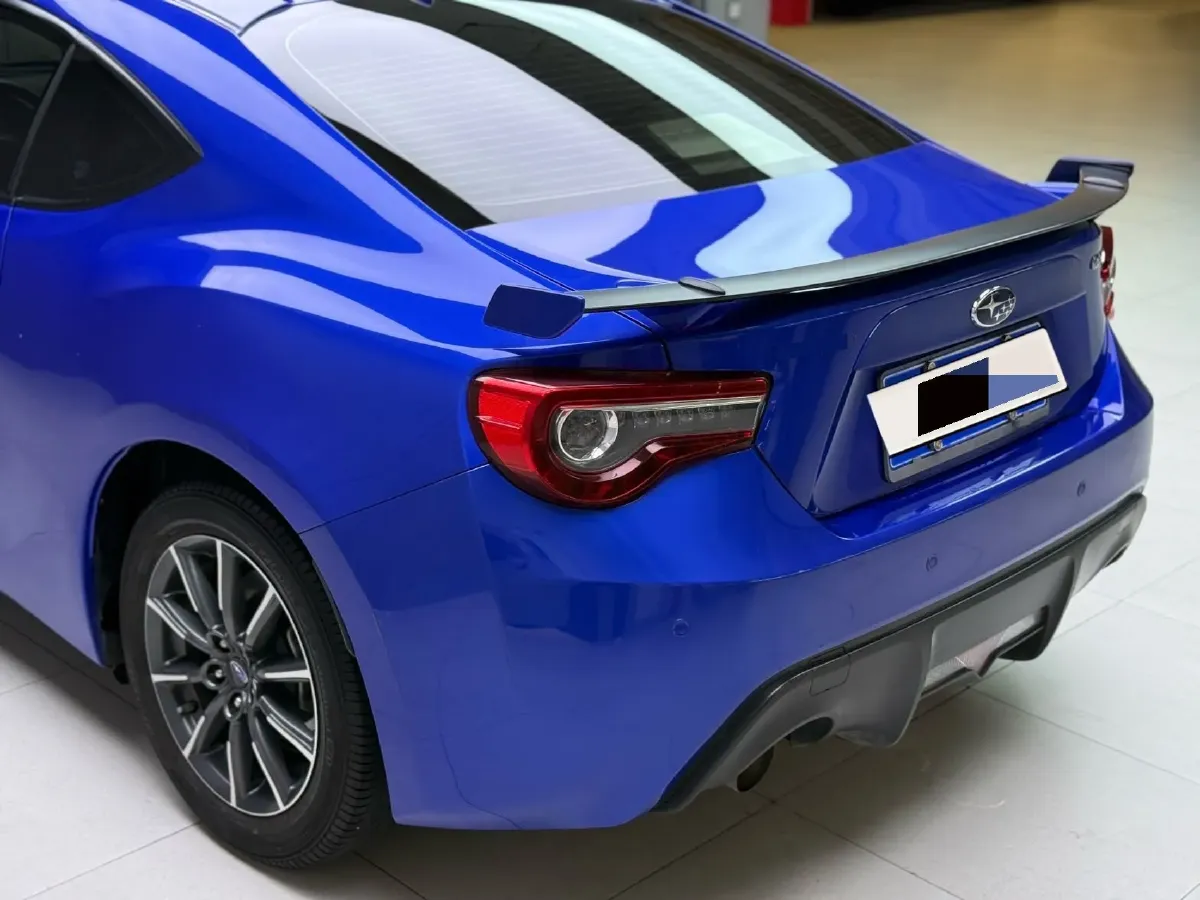 2019 Ford Focus 2.3T 280HP L4 6MT,autocango,china used car exporter,china ev exporter,chinese used car exporter,chinese used ev exporter