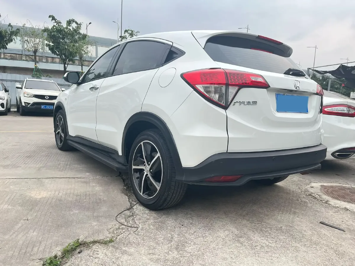 2022 Honda Vezel 1.5L 131HP L4 CVT,autocango,china used car exporter,china ev exporter,chinese used car exporter,chinese used ev exporter