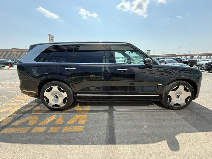 2025 Zeekr 9X 2.0T 279HP L4 1DHT PHEV,autocango,china used car exporter,china ev exporter,chinese used car exporter,chinese used ev exporter