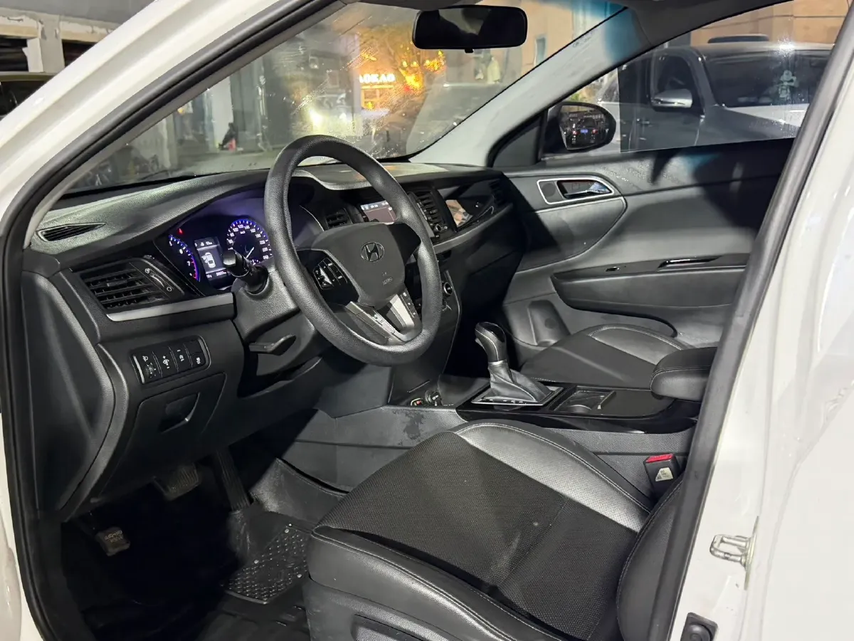 2019 Hyundai Mistra 1.8L 143HP L4 6AT,autocango,china used car exporter,china ev exporter,chinese used car exporter,chinese used ev exporter
