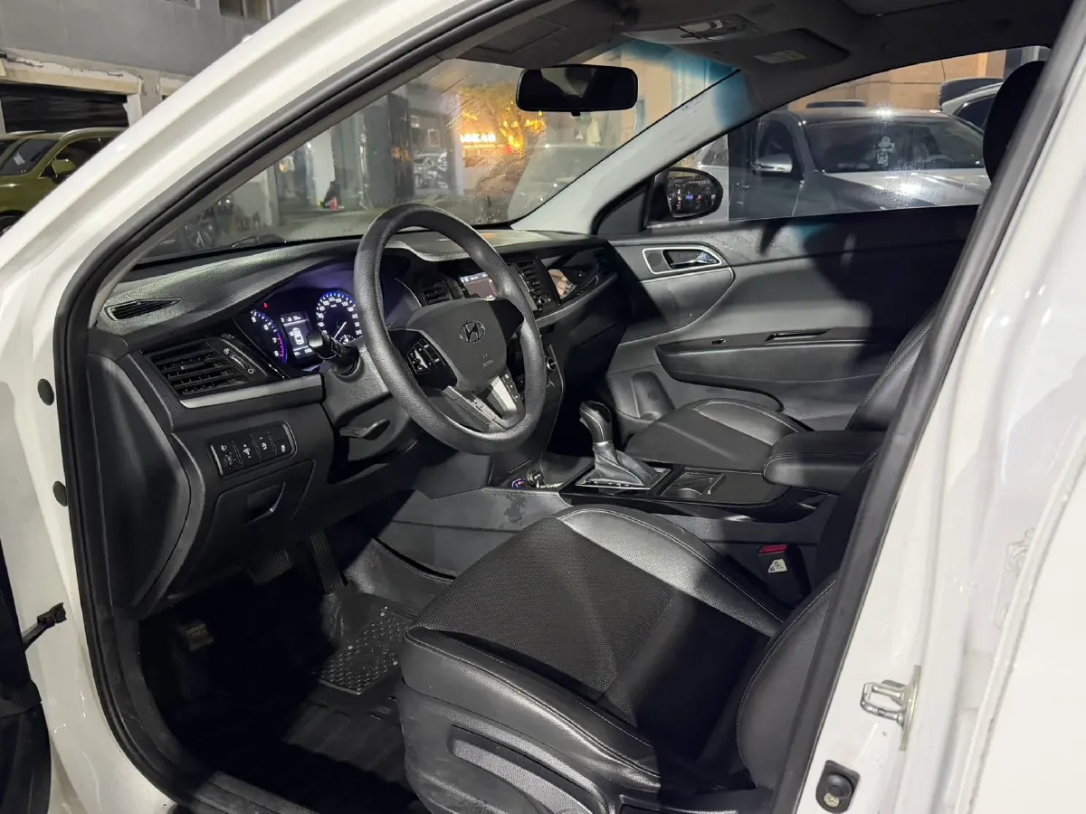 2019 Hyundai Mistra 1.8L 143HP L4 6AT,autocango,china used car exporter,china ev exporter,chinese used car exporter,chinese used ev exporter