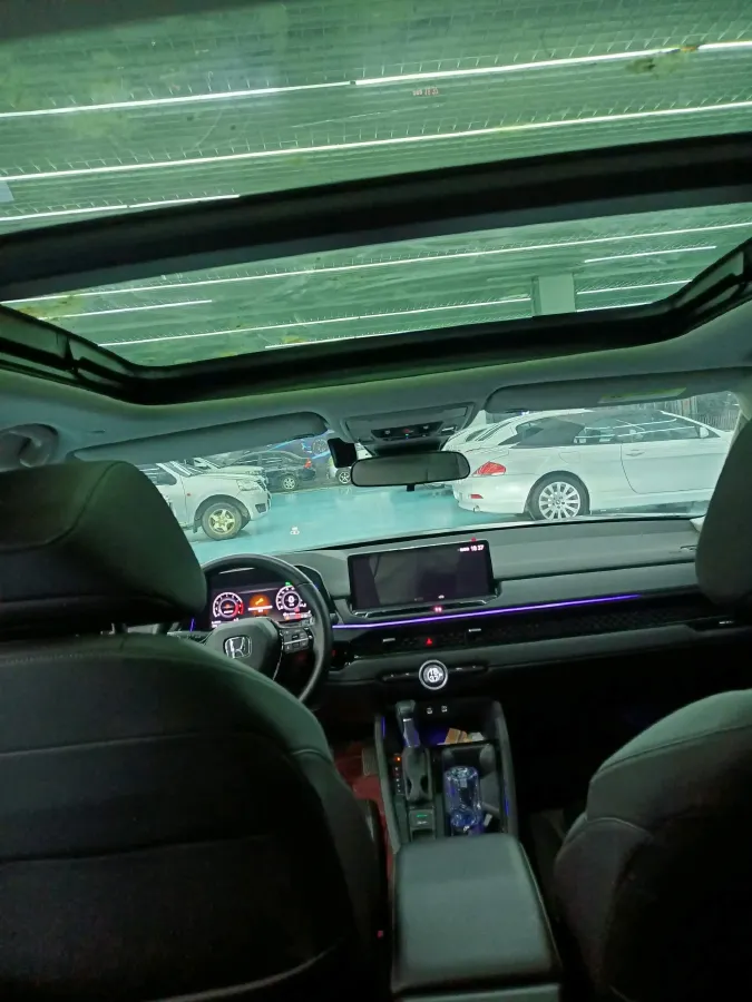 2023 Honda Accord 1.5T 192HP L4 CVT,autocango,china used car exporter,china ev exporter,chinese used car exporter,chinese used ev exporter