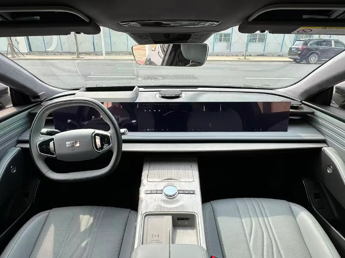 2024 Geely Galaxy E8 BEV 76KWH,autocango,china used car exporter,china ev exporter,chinese used car exporter,chinese used ev exporter